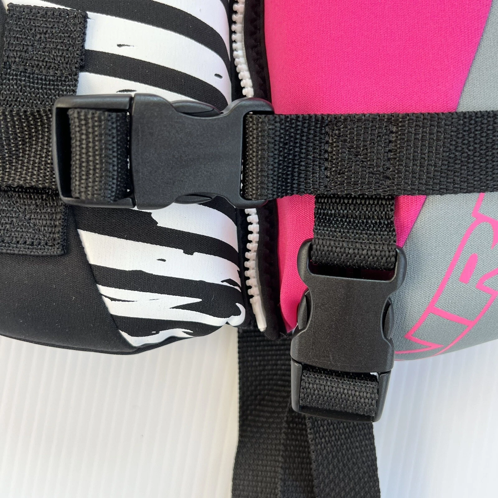 Airhead Wicked Neolite Life Jacket - Thumbnail 3