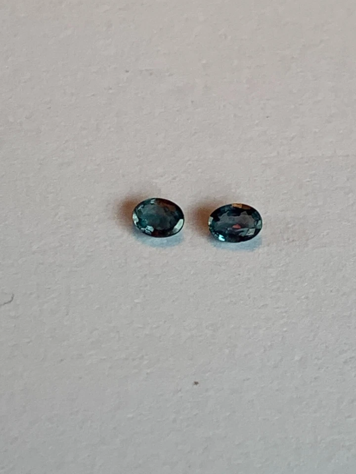 Andy's Gem Garage Sale - Natural Alexandrite - Matched Oval .23ct June Special - Image 3 of 4