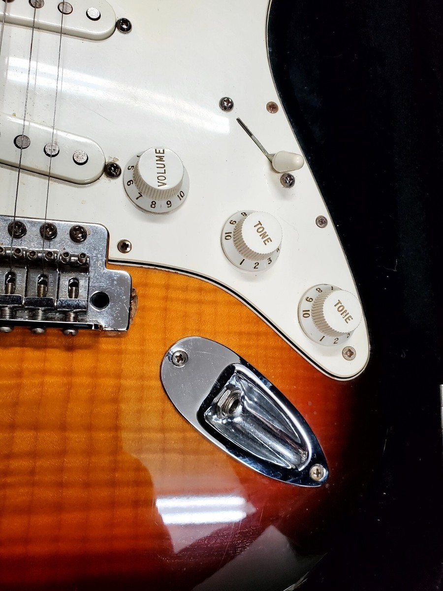 ギター Fender Mexico Deluxe Stratocaster '60 S FENDER STRATOCASTER 60th Diamond Anniversary SPECIAL EDITION