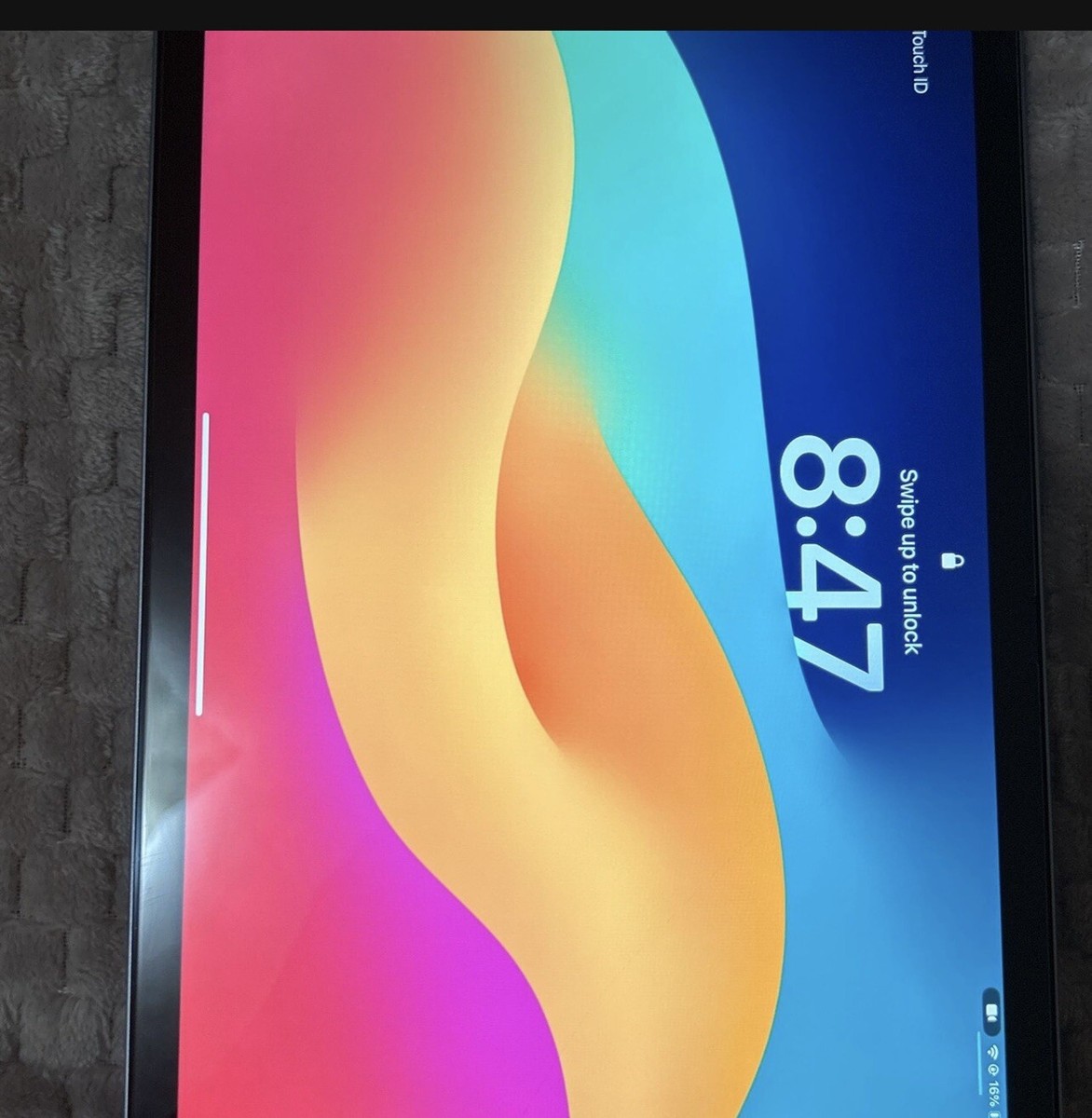 Apple iPad Air 5th Gen. 64GB, Wi-Fi, 10.9in - Purple Apple iPad Air 5th Gen. 64GB, Wi-Fi, 10.9in - Purple