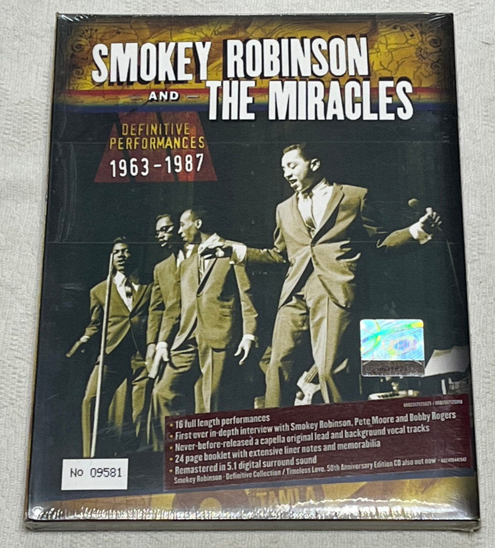 SMOKEY ROBINSON & The MIRACLES : Definitve Performances 1963-1987 - New DVD