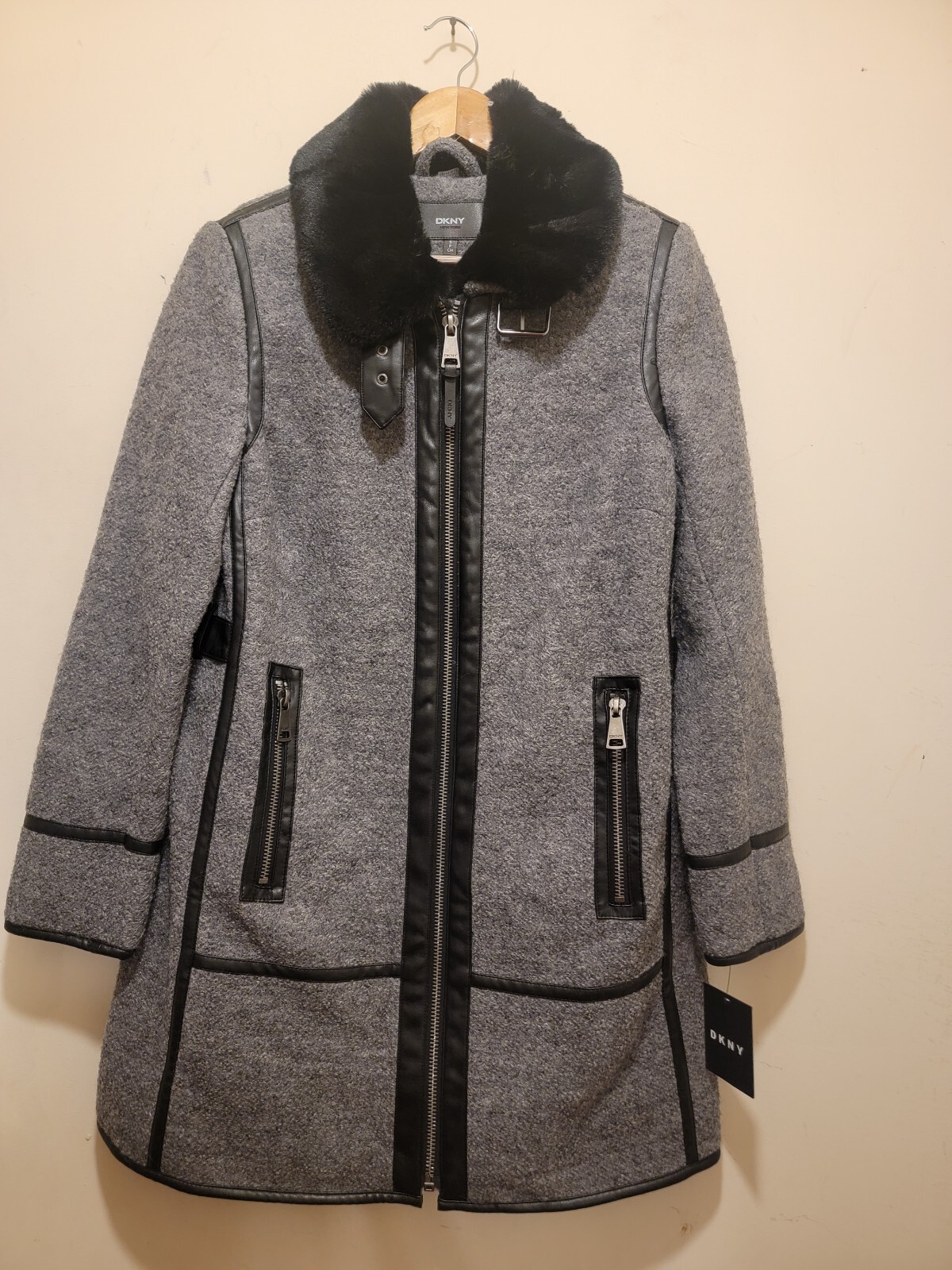DKNY Women's Gray/Black Boucle Wool-Blend Coat Sz Small - Faux Fur Trim | Long Sleeve image 4