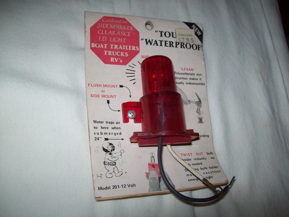 Vintage Dry Launch Light 201 12 volt tough waterproof twist-out flush side mount Foto 3 de 4