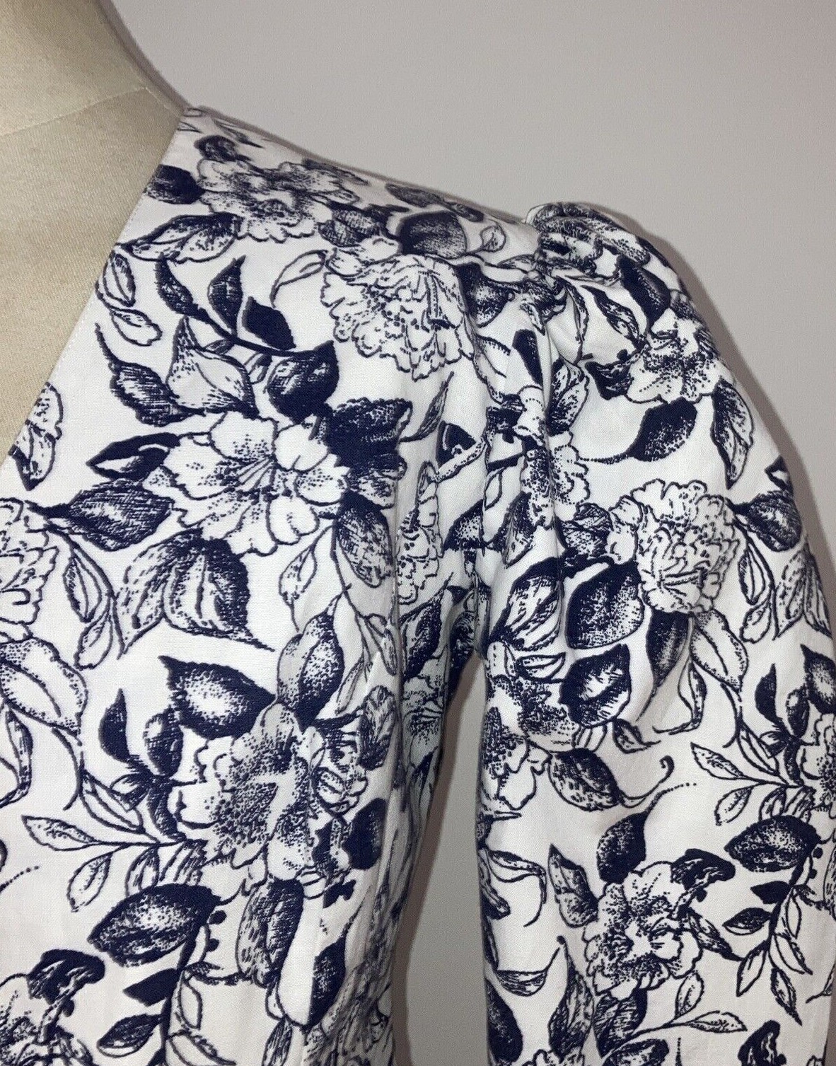 Laura Ashley 1980s Ink Blue/WhiteFloral Dress & Jacket, 17.5" armpit to armpit  4