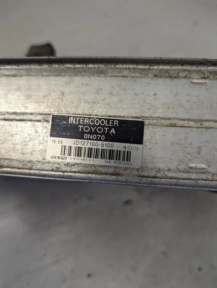 Toyota Yaris MK2 2009 1,4 intercooler diésel JD127100-5100 Foto 4 de 4