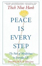 Thich Nhat Hanh Peace Is Every Step (Taschenb...