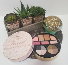 ¡Paleta de confecciones de color Too Faced de colección para ojos, labios y mejillas! RARO! ¡NUEVO!