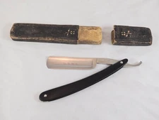 Vintage Clauss Fremont USA Straight Razor “U.S.M.C.” Etched Blade FREE SHIPPING!