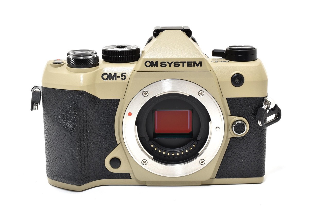 OM SYSTEM OM-5 Mark II Sand Beige S/C:894 Japanese only [Almost