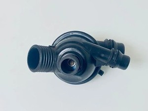 BMW 3 E90 Thermostatgehäuse 7552403 2.00 Petrol 125kw 2009 20533602