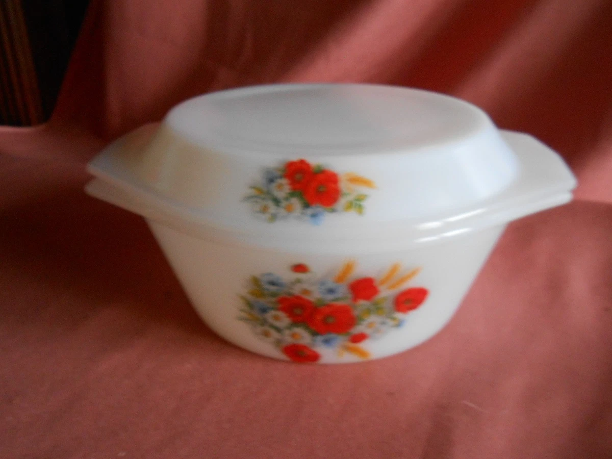 Cocotte vintage avec couvercle, Arcopal France, motif rose rouge