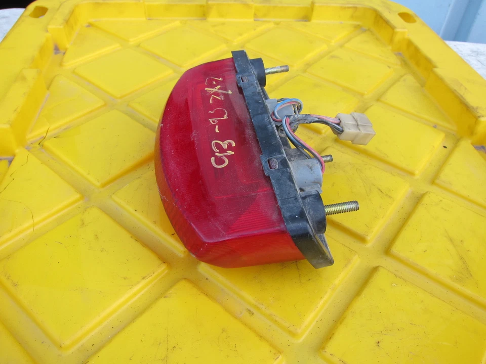 Kawasaki Ninja ZX7R ZX750M 1994 OEM luz trasera luz de freno trasera Foto 4 de 4