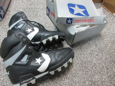 converse soccer cleats