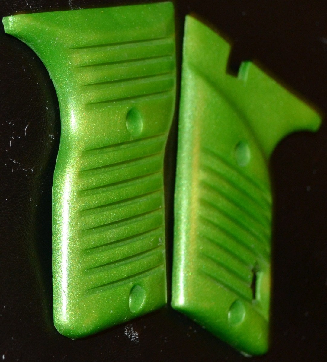 Lorcin, Cobra L380, L32, -50L, -50R pistol grips apple green