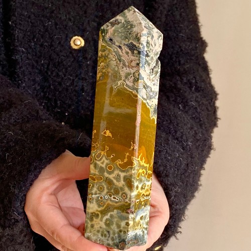 1.13LB Natural yellow ocean jade obelisk crystal pillar crystal healing - Imagen 5 de 13