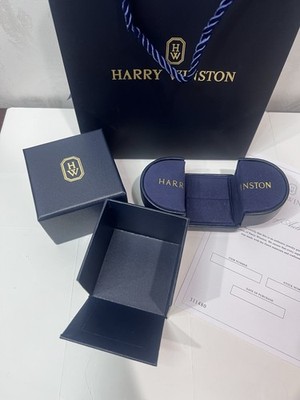 Harry Winston Ring / Pendant & Earrings Jewelry Case with Bag