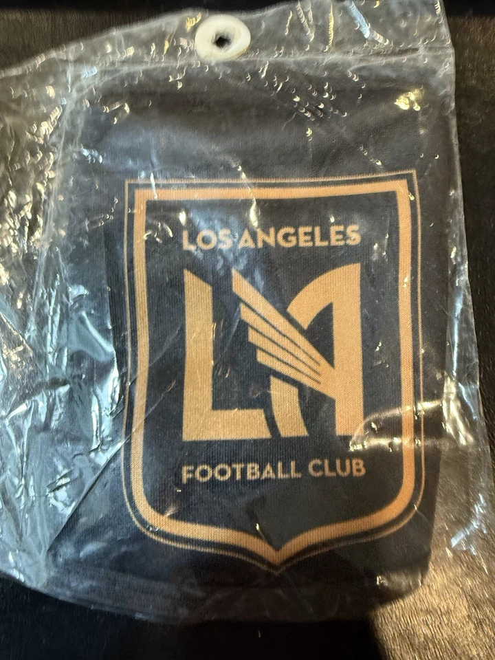 Adult Face Mask Los Angeles Football Club Reusable - A2000 - Image 4 of 4