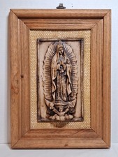 Nuestra Señora de Guadalupe Santísima Virgen María Resina Relieve Escultura Enmarcada