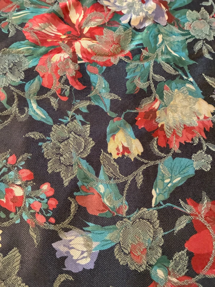 Shiny FLORAL JEWEL TONE JACQUARD FABRIC 4 Yds 53" W Upholstery Tropical Flowers - Image 3 of 4