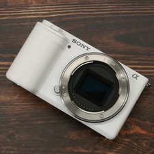 Sony Alpha ZV-E10 White Mirrorless Camera Body Shuttercount 164 [Top Mint] #7227