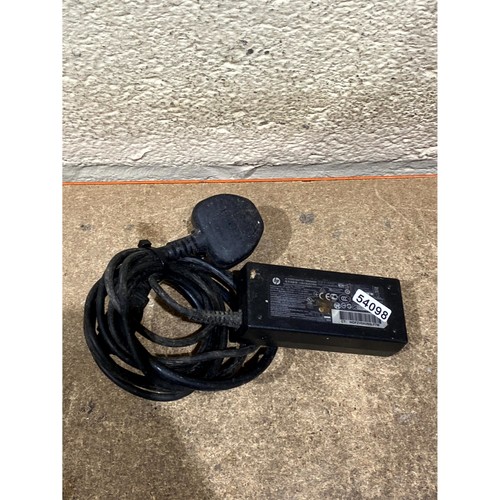 HP PPP009A AC Netzteil Adapter schwarz 19,5V 65W für Elitebook 840 G4 Laptop