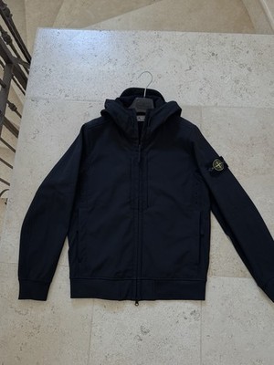 Stone Island Soft Shell-R Softshelljacke schwarz Kapuze Zip Logo Herren S
