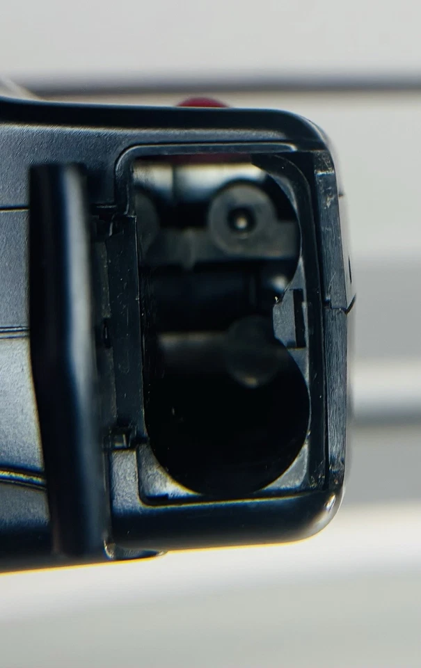 VTG Polaroid 35mm One Film Camera Point & Shoot Auto Film Tested Works W/strap - Image 4 of 4