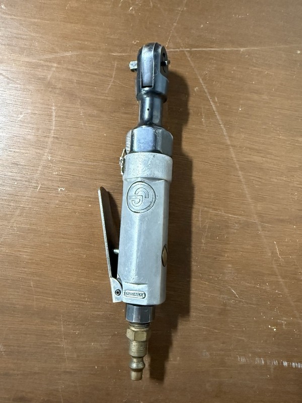 Chicago Pneumatic 3/8" Drive Air Ratchet CP824