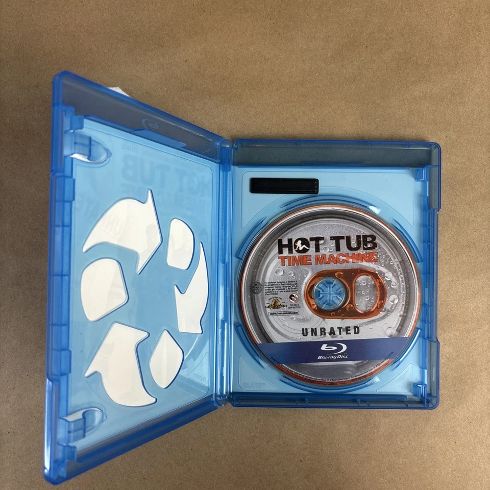 Hot Tub Time Machine (Blu-ray) Unrated - John Cusack - Comedy, Sci-Fi - Image 4 of 4