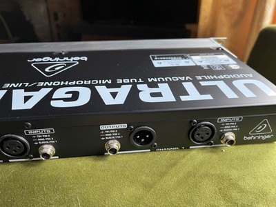 Behringer MIC2200 ULTRAGAIN PRO Tube Microphone Line Preamp 2