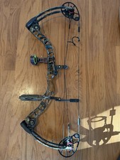 Mathews Monster 6 RH 60# Compound Bow