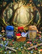 Snow White Bath & Body Works Disney Princess Pocketbac Holder & 2 Sanitizers '26