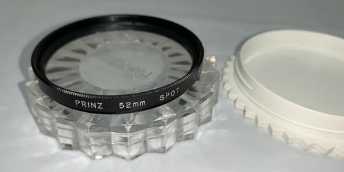 Vintage Prinz 52mm SPOT SCREW IN FILTER IN ITS CASE MADE IN JAPAN - Picture 2 of 5