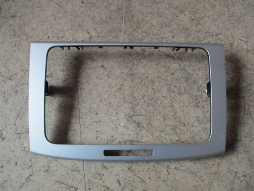 Radio Blende Zierrahmen VW Passat 3C Navi Dekorblende silber 3C0858069AC