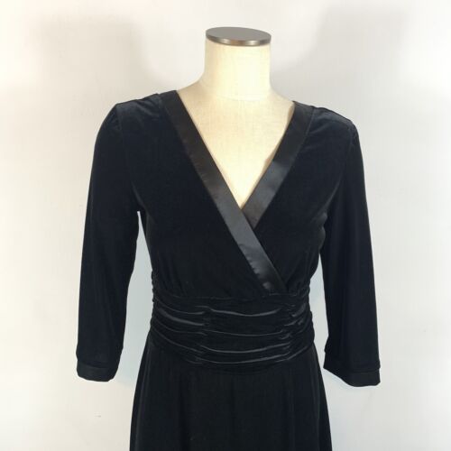 Sandra Darren Black Velvet Velour 3/4 Sleeve Fit n Flare Dress Size 12 - Picture 2 of 7