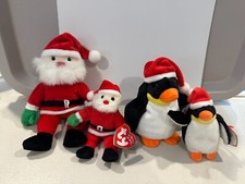 Lot of 4 Santa  Zero the Penguin Ty beanie baby both w/Miniature versions
