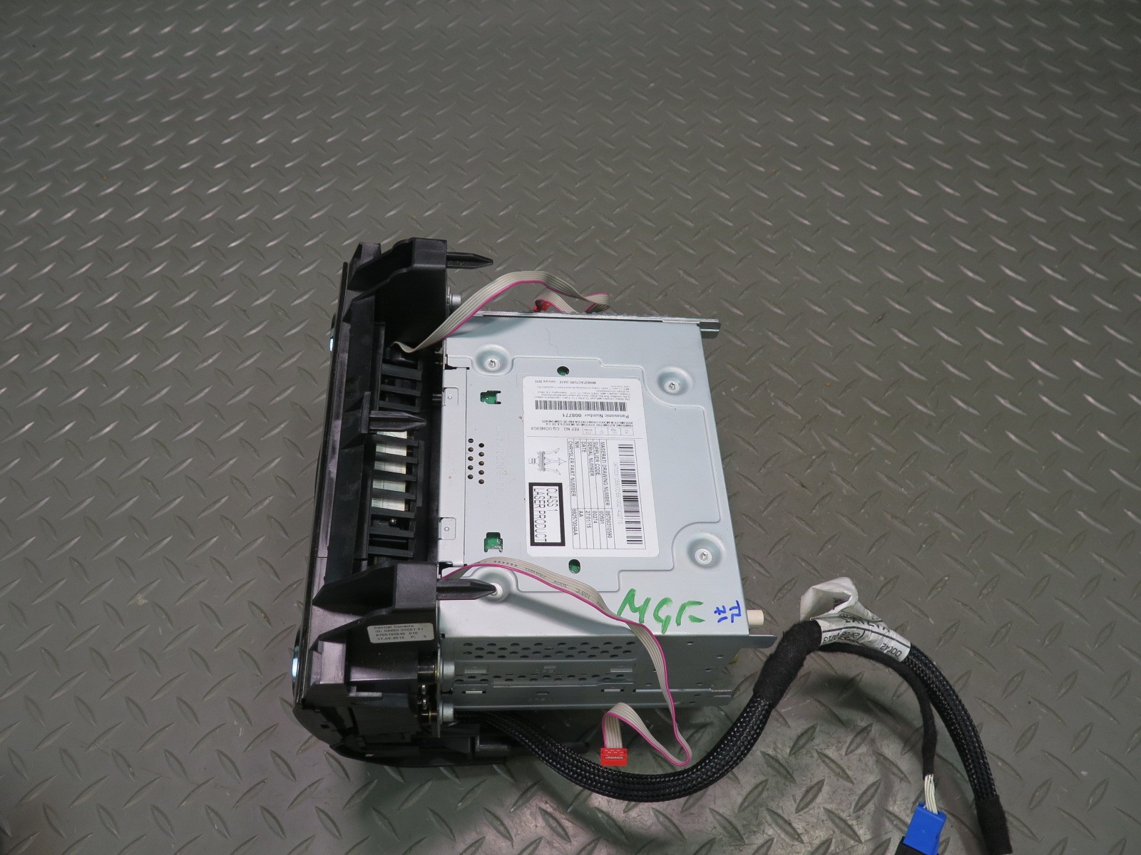 2014-2017 MASERATI GHIBLI M157 AM FM RADIO CD PLAYER HEAD UNIT RECEIVER