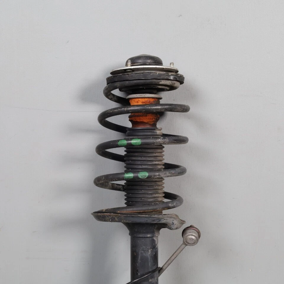 1994-1997 BMW 840i 850i E31 Right Front Spindle Knuckle Hub 31311140008 OEM Used - Image 4 of 4