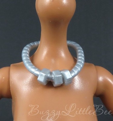 Frankie Stein Faboolous Friends Silver Bolt Necklace Monster High Doll G3