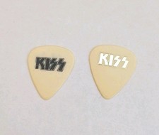 Kiss - 2 Paul Stanley Guitar Picks - Music - Kiss Collectible - Rock And Roll