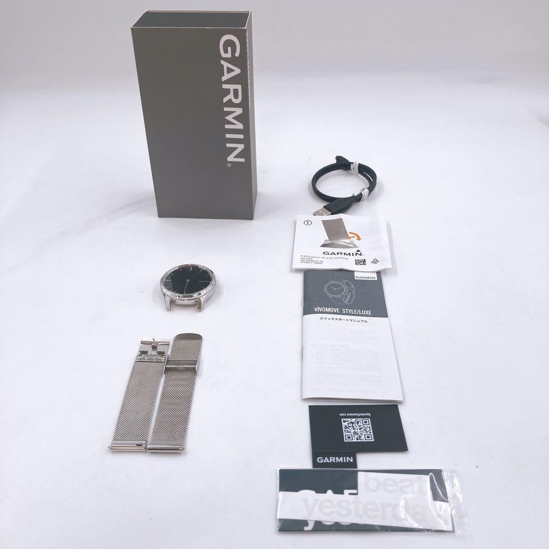 時計 Garmin Luxe Silver Milanese Amazon.com: Garmin vivomove Luxe, Hybrid Smartwatch with