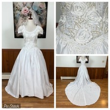 Stunning Vintage 90s Alfred Angelo Basque Waist Wedding Gown 