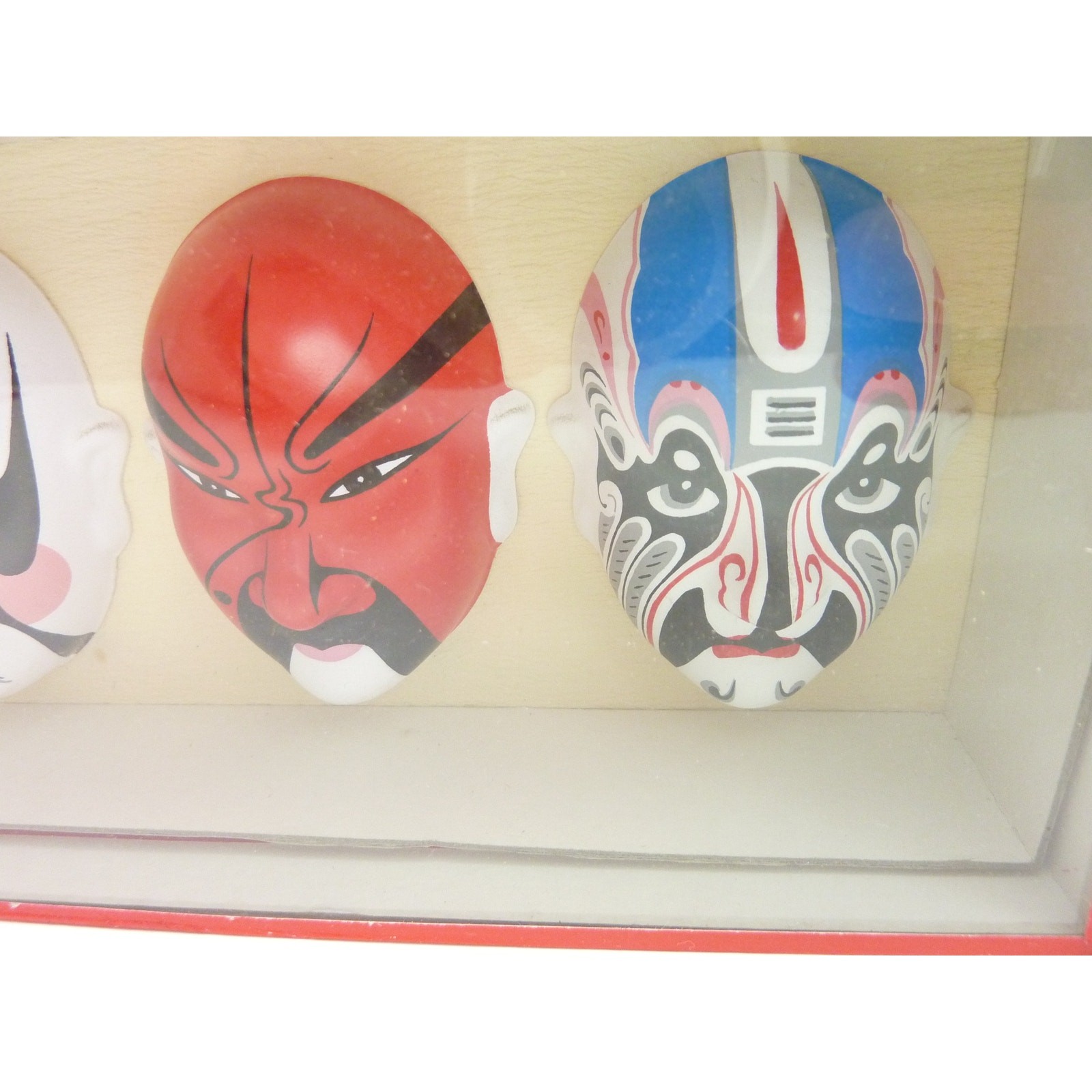 Vintage Chinese Opera Face Painting Miniatures Masks Collectible Decorative Art