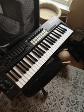 Novation Launchkey 49 49-Key MIDI Keyboard Co...