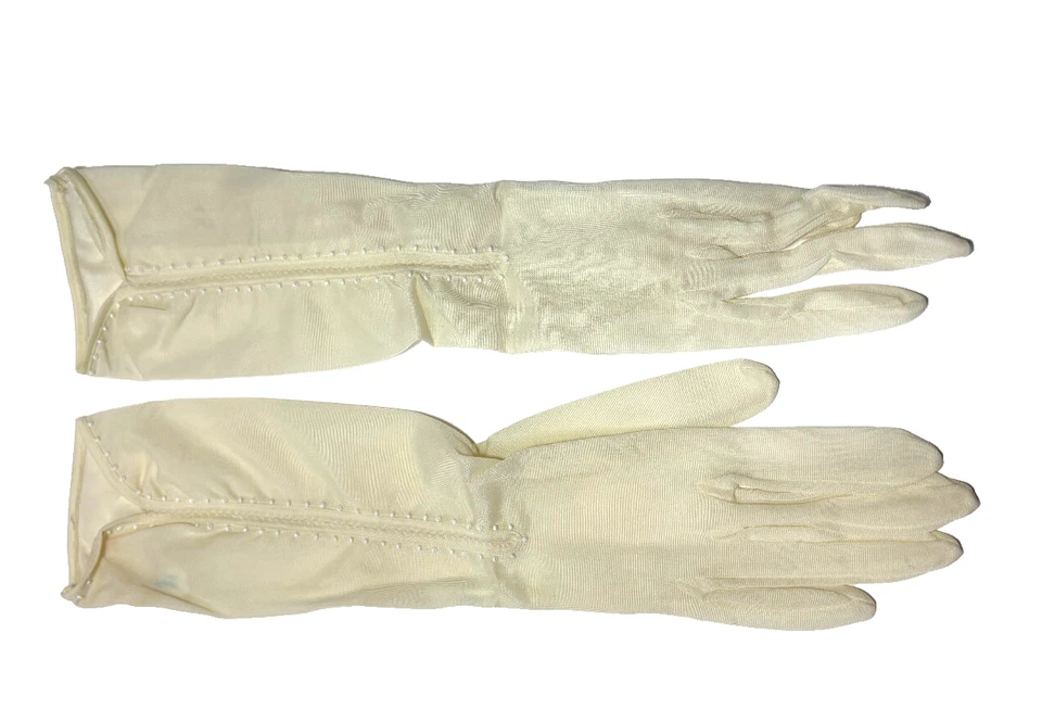 VINTAGE IVORY SHEER NYLON BEADED 13" GLOVES, JAPAN, SIZE 6.5 - Image 2 of 4