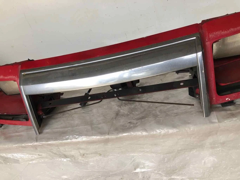 Panel de cabezal delantero Chrysler Lebaron 1987-1992 con par de faros OEM Foto 3 de 4