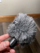 Rode VideoMic Me-L Video Mic Microphone for Apple iPhone iPad w/ Lightning Port