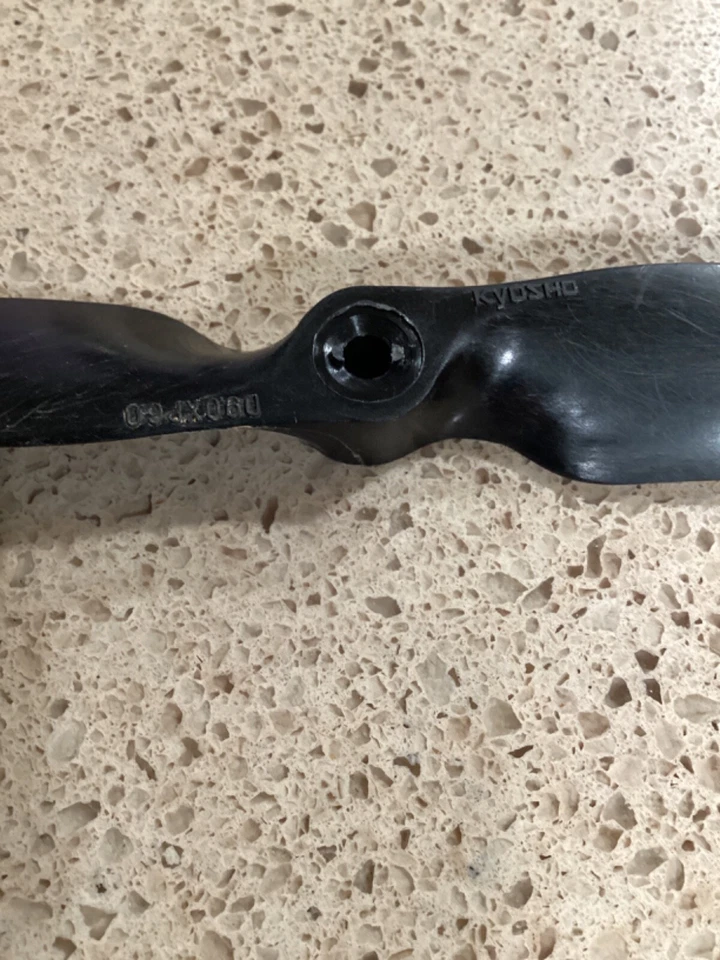 Kyosho Airplane Propeller - Black - D9.0 x P6.0 - Image 2 of 2