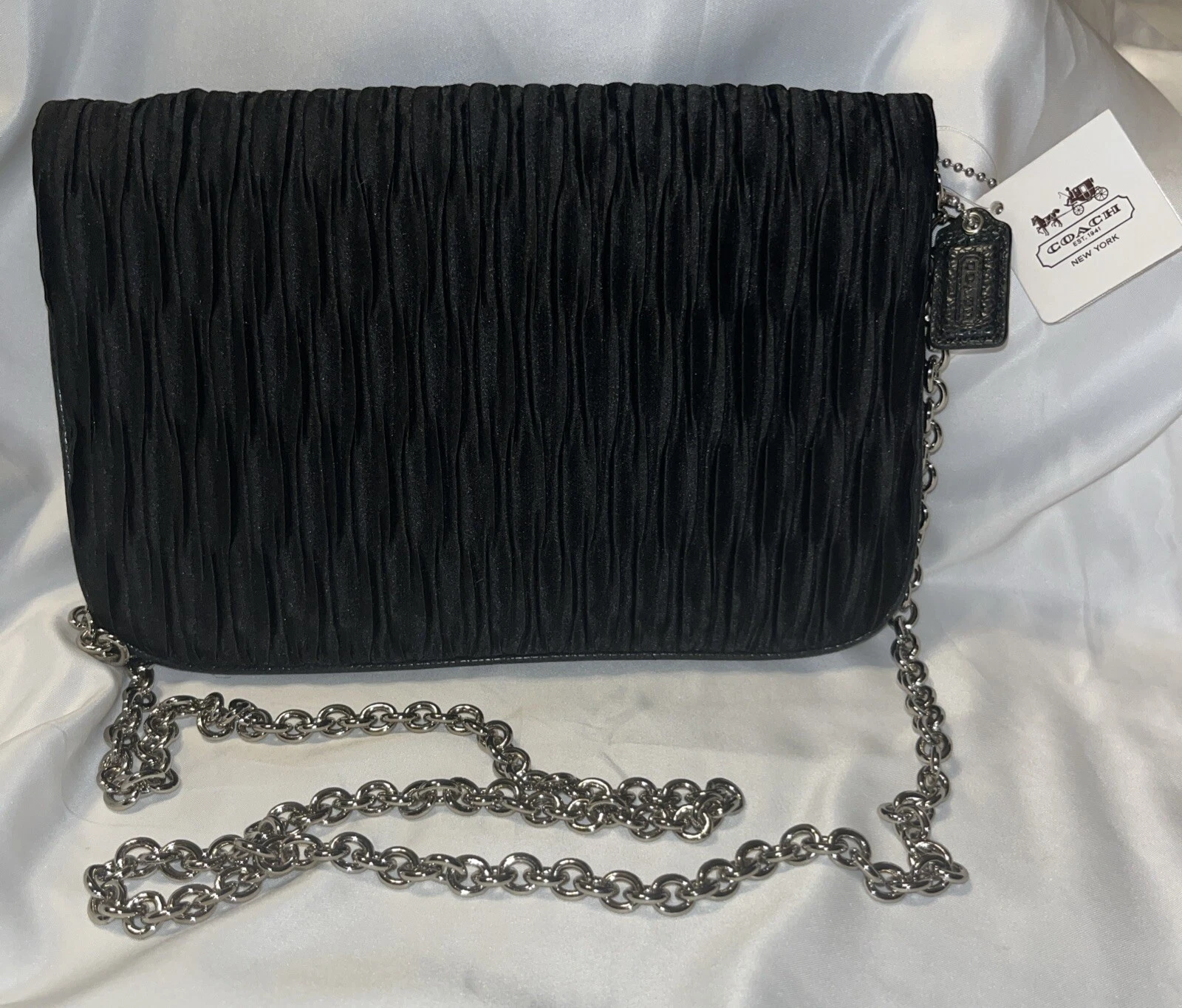 Coach Madison tracolla frizione in raso plissettato 48493 SV Gunmetal cinturino 45"