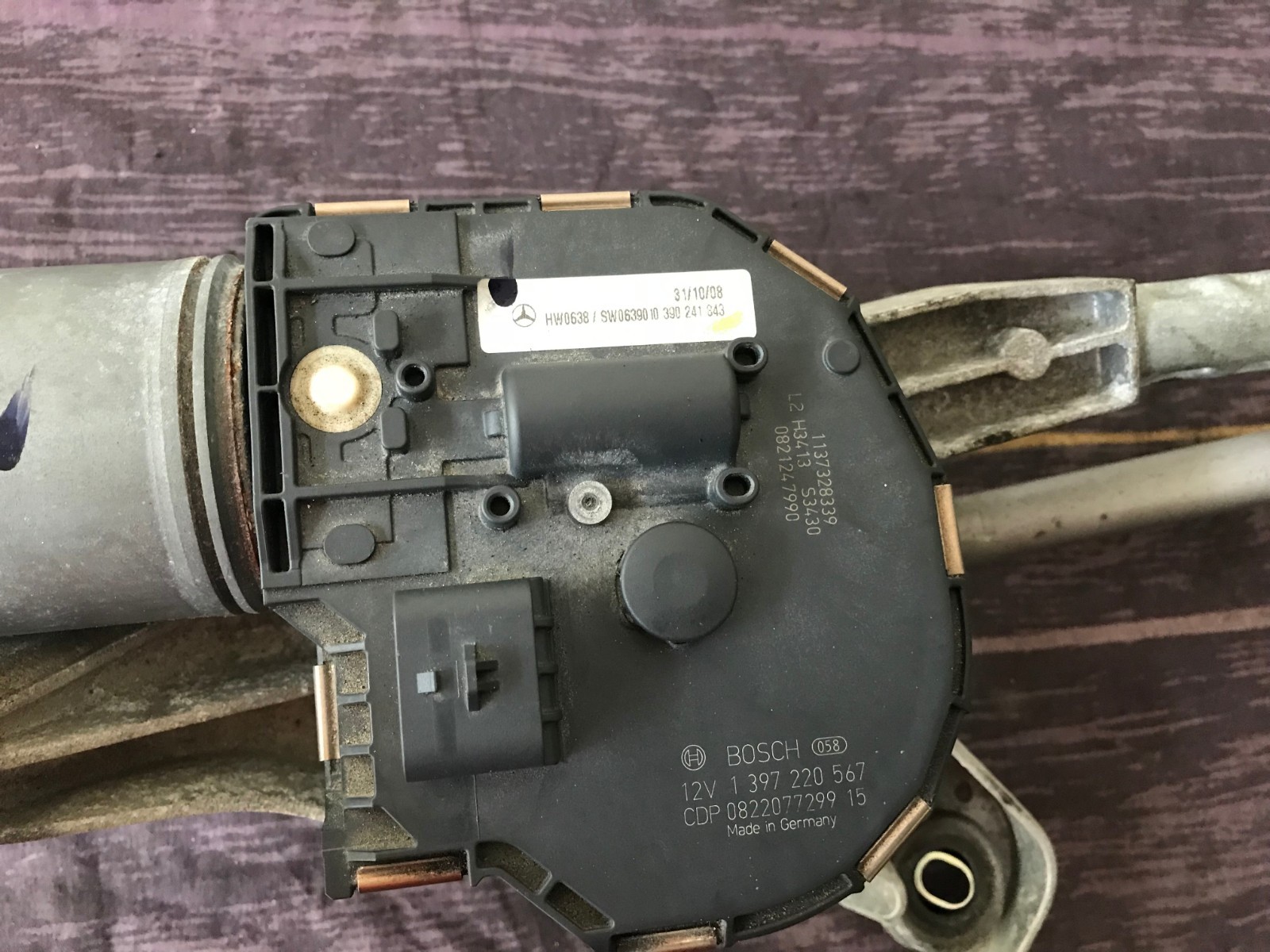 OEM MERCEDES BENZ W204 C300 C350 FRONT WINDSHIELD WIPER LINKAGE MOTOR ...